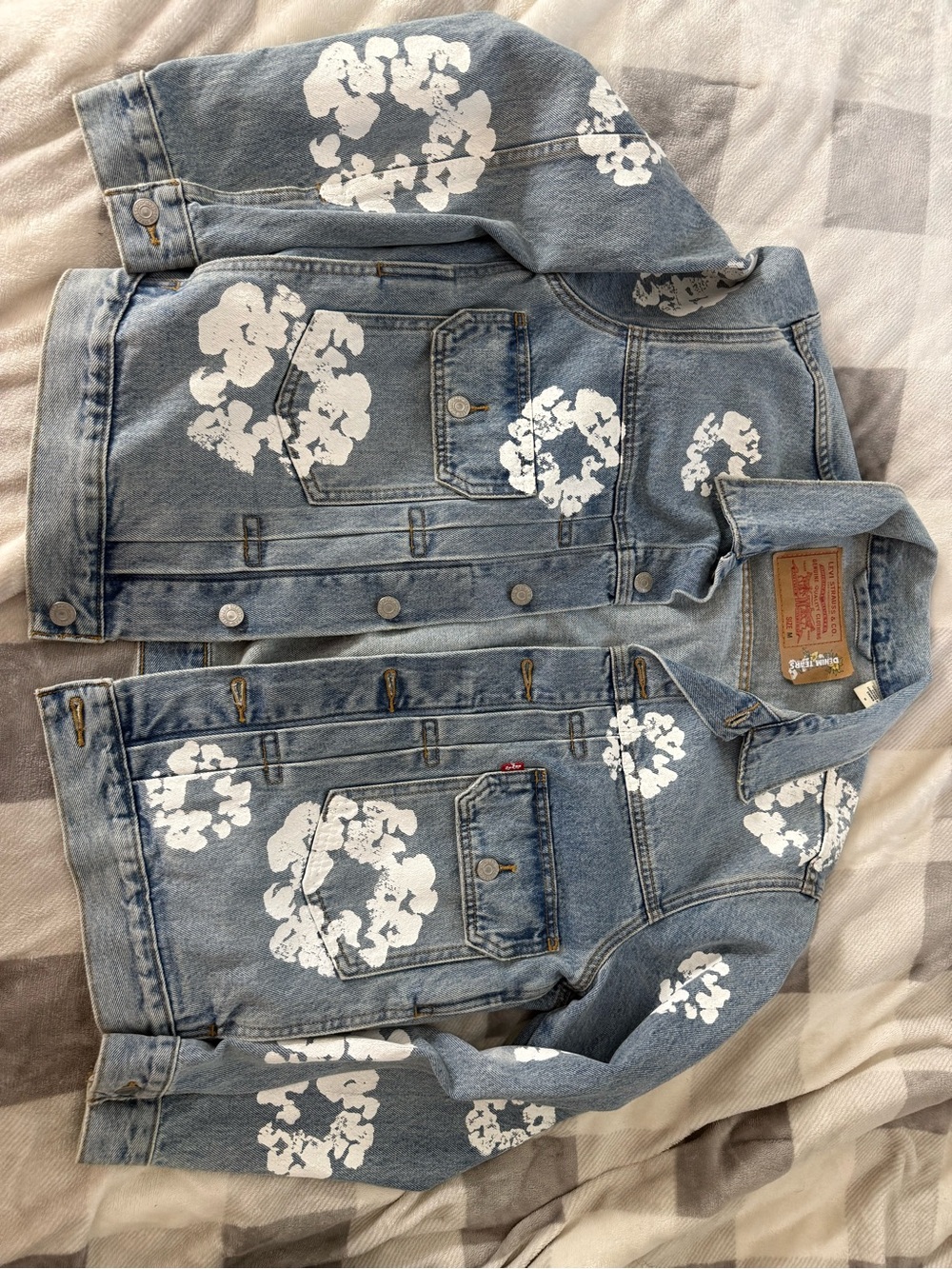 Jeans Subcategory Selection